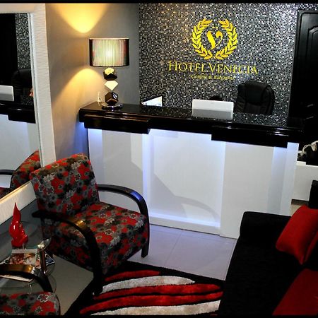 Hotel Venecia Huánuco Eksteriør bilde