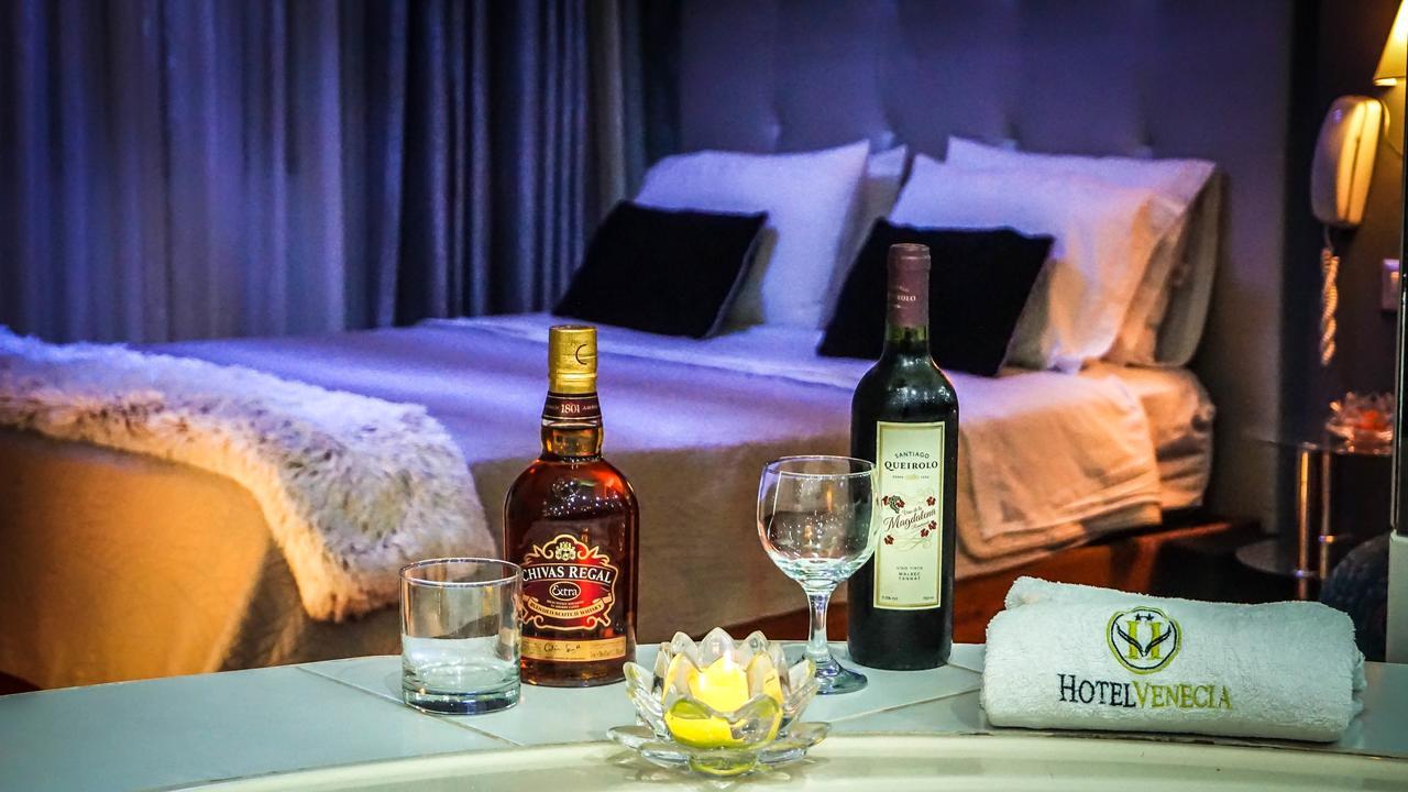 Hotel Venecia Huánuco Eksteriør bilde